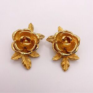 Sarah Coventry Clip On Earrings American Beauty Rose 1960's Gold Tone 3D Vintage